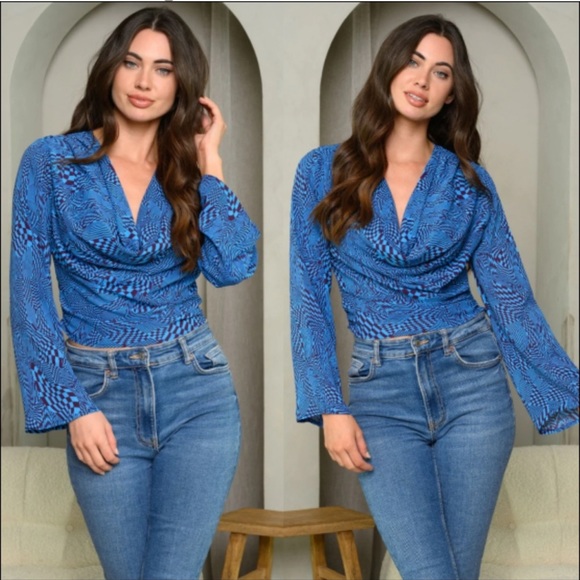 HYFVE Tops - HYFVE- Cropped, Western, Chic Blouse in a Cool Blue abstract print - S, M, L